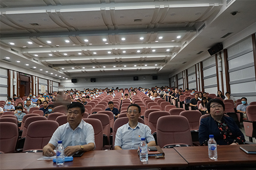 沈陽分院舉辦年輕干部學(xué)習(xí)黨的十九屆四中全會精神培訓(xùn)班