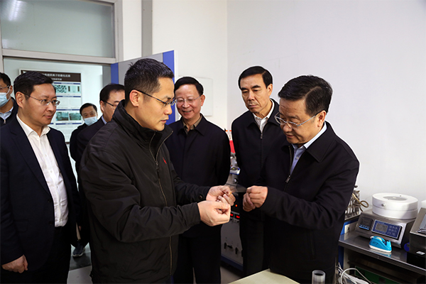 王新偉調(diào)研金屬所